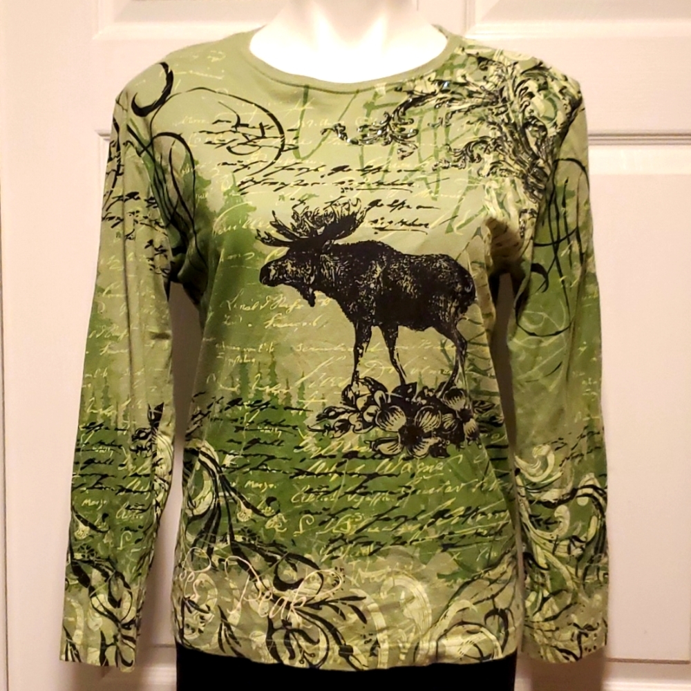 Prairie Mountain Women's Printed Mouse Green Long Sleeve Top - Size Medium